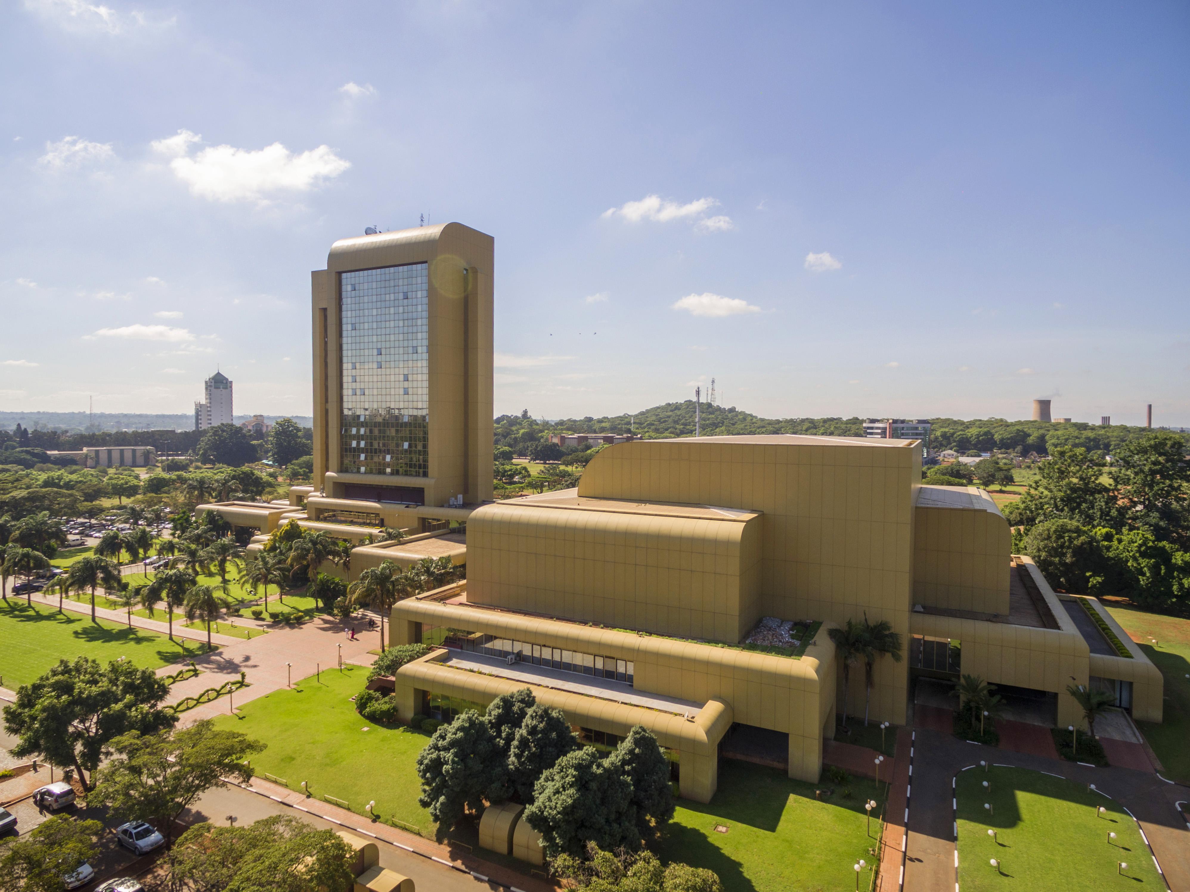 Rainbow Towers Hotel & Conference Centre Harare Bagian luar foto