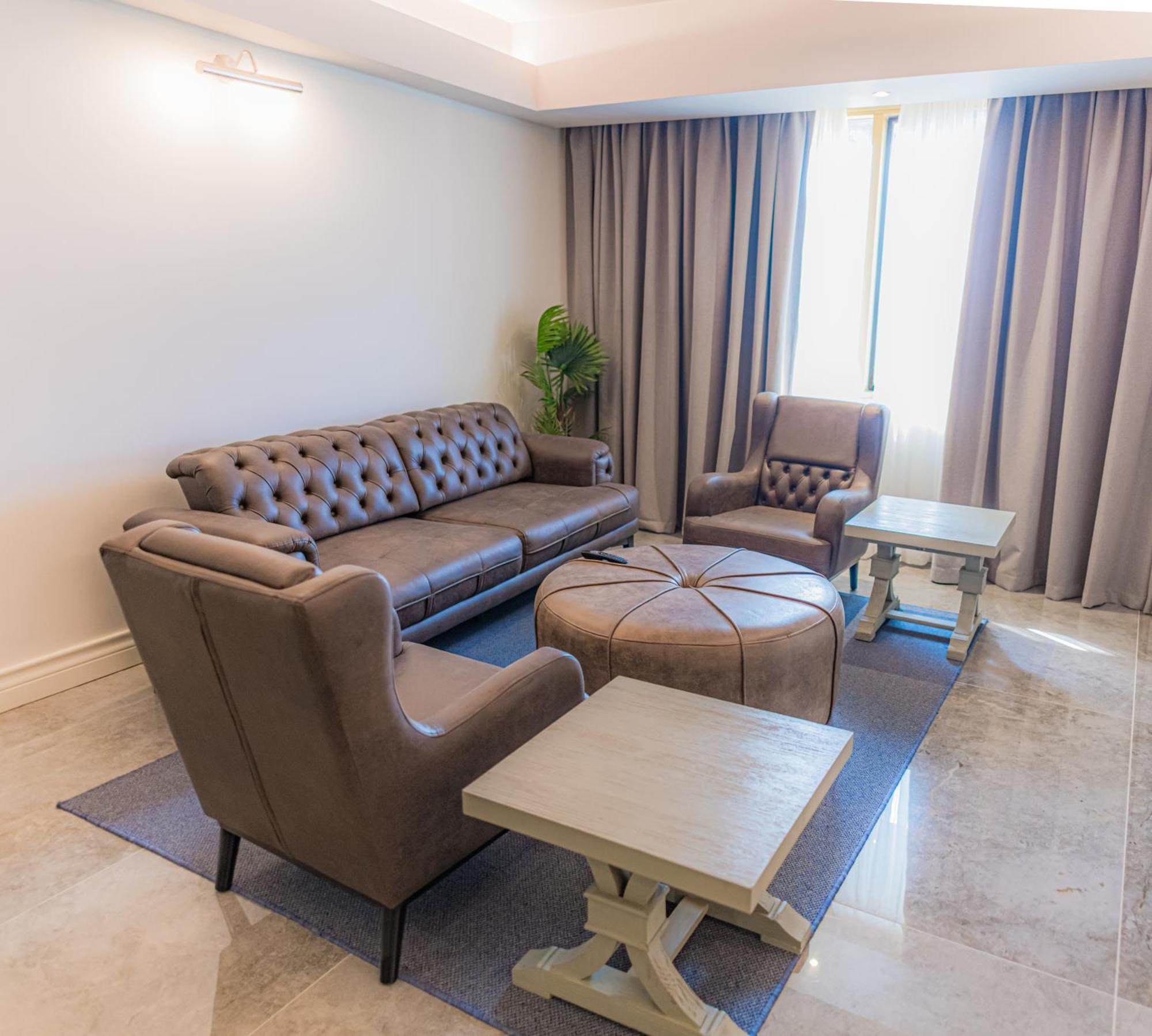 Rainbow Towers Hotel & Conference Centre Harare Bagian luar foto