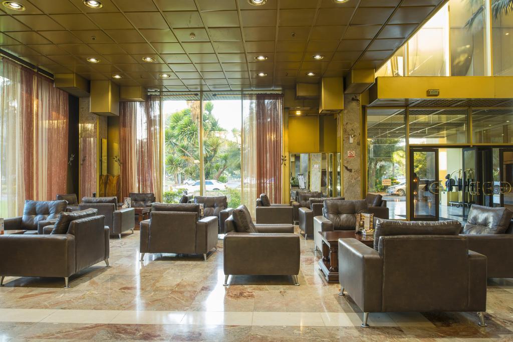 Rainbow Towers Hotel & Conference Centre Harare Bagian luar foto